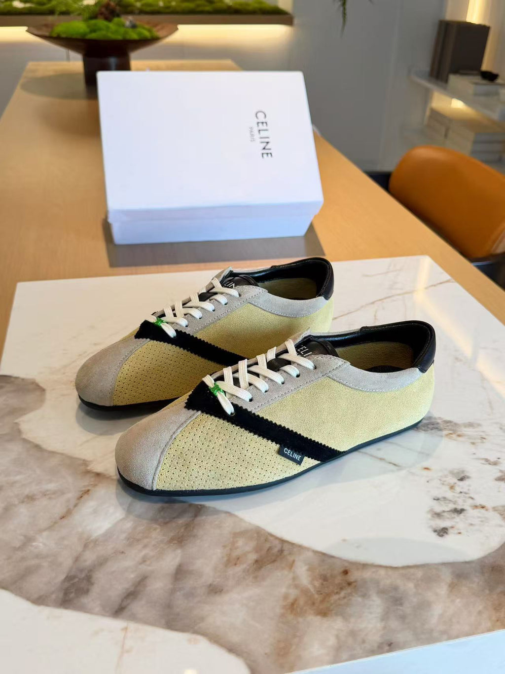 CELINE THE FLAT Men's Sheepskin & Cowhide Hollow Lace-Up Low-Top Shoes | Linen & Black | EU 39-46