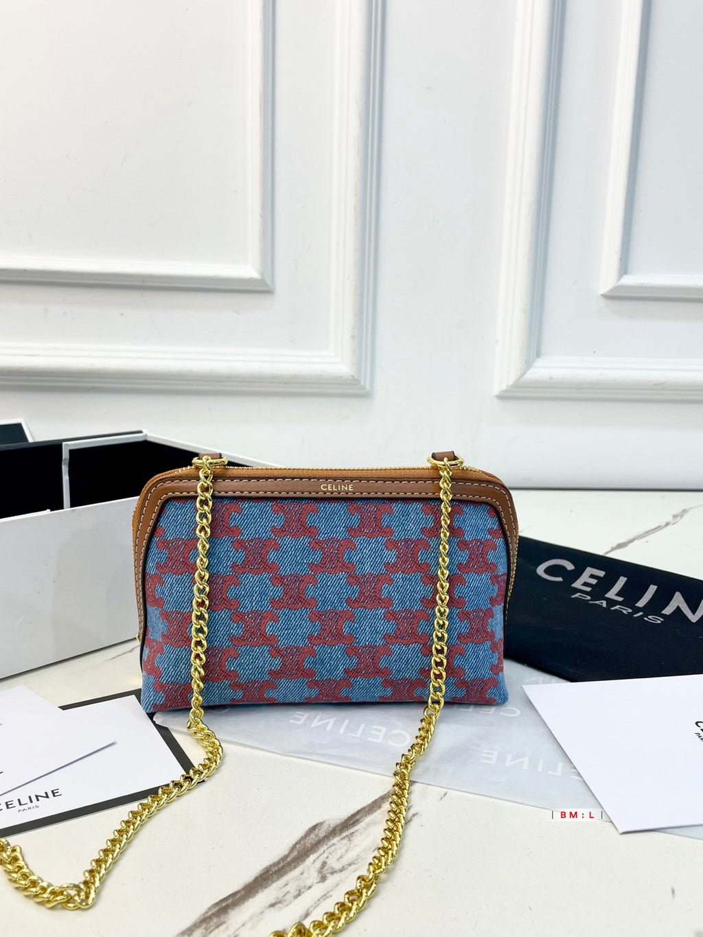 CELINE Triomphe Bag in Reddish Brown