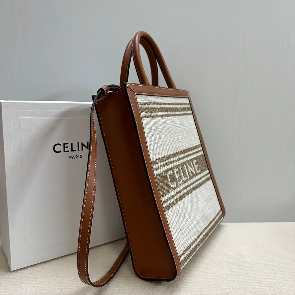 CELINE Bag in Apricot