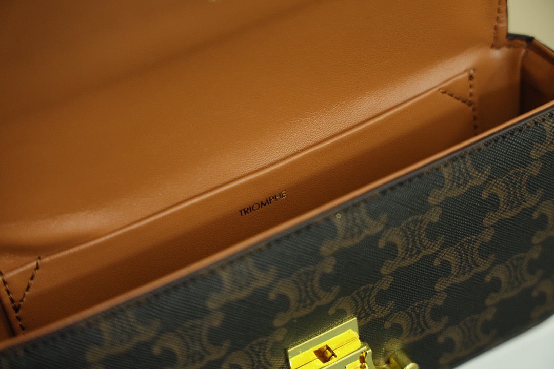 CELINE Triomphe Shoulder Bag — Leather | Tan