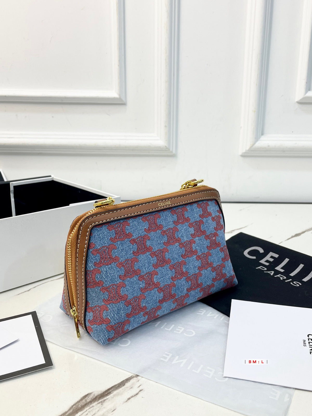 CELINE Triomphe Bag in Reddish Brown