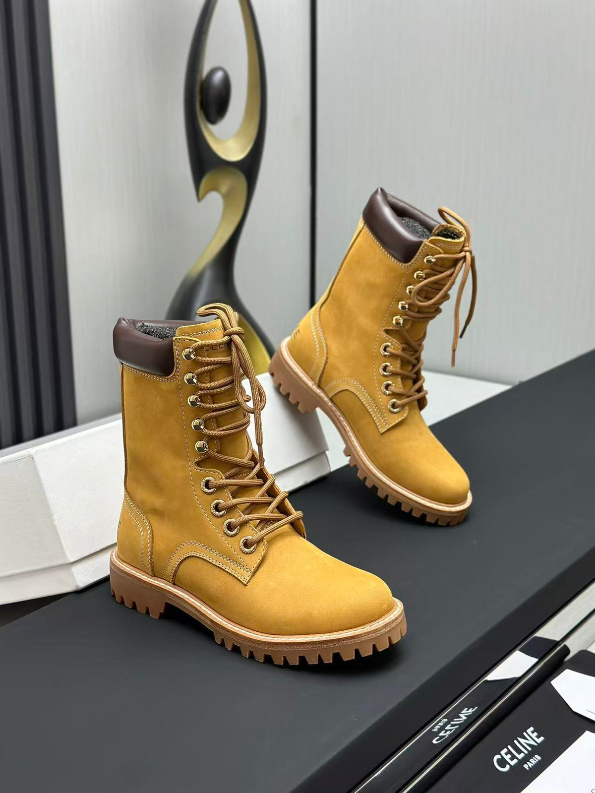 Celin Celine Yang Mi with Martin rhubarb boots 35-45