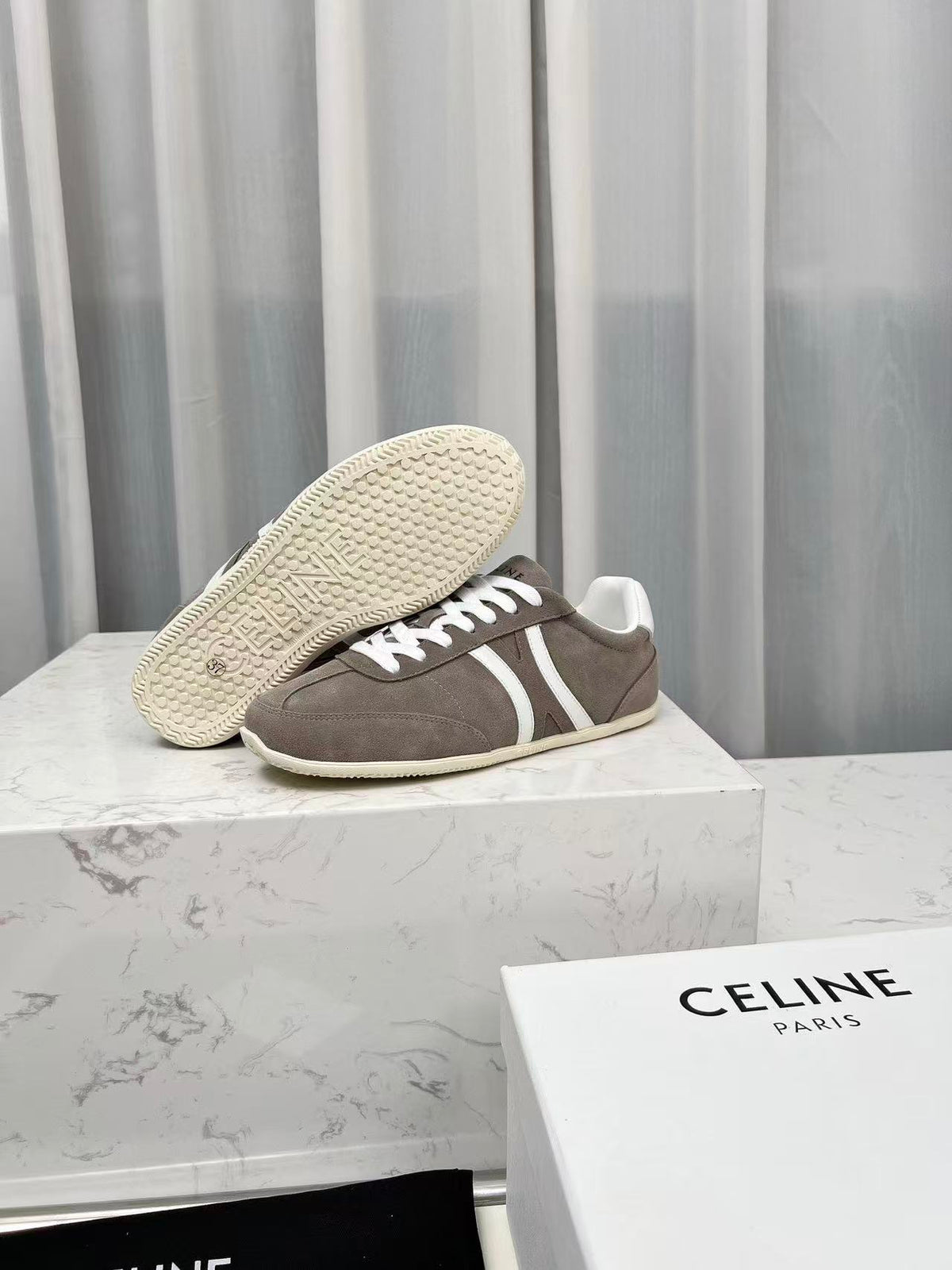 CELINE Jogger Triomphe Low-Top Sneakers in Brown Cowhide & Suede