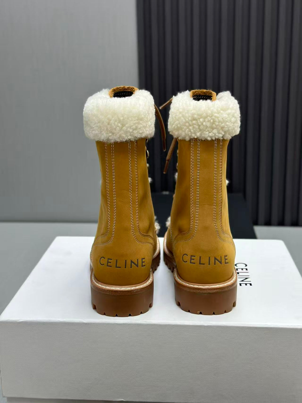 Celin Celine Yang Mi with Martin rhubarb boots 35-45