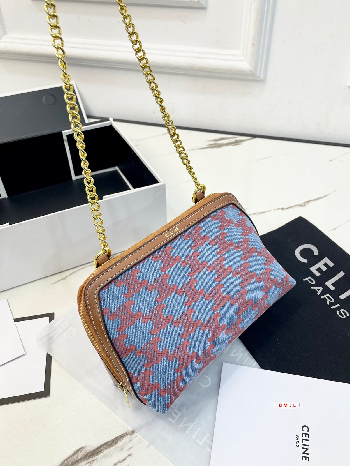 CELINE Triomphe Bag in Reddish Brown