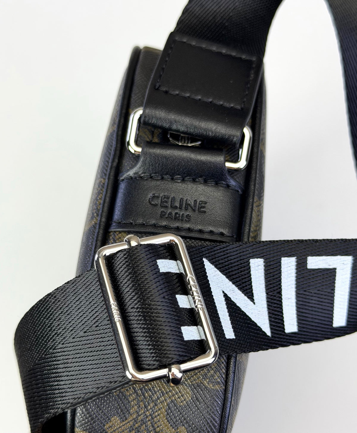 CELINE Arc de Triomphe Bag in Brown