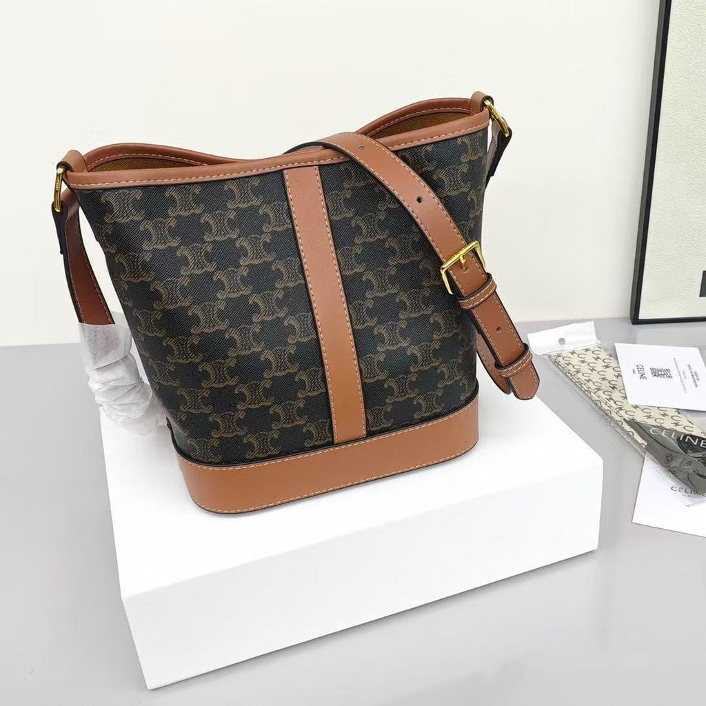 CELINE Bucket Bag in Brown